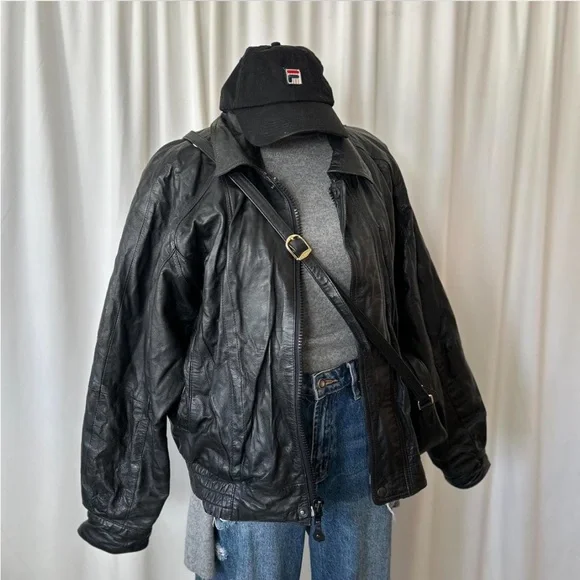 Vintage Pierre Cardin leather bomber jacket with a distressed look Medium. - Picture 1 of 8